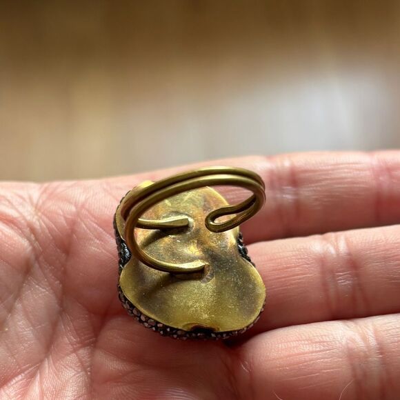 Vintage Statement Pearl Baroque Cocktail ring. - Picture 6 of 9